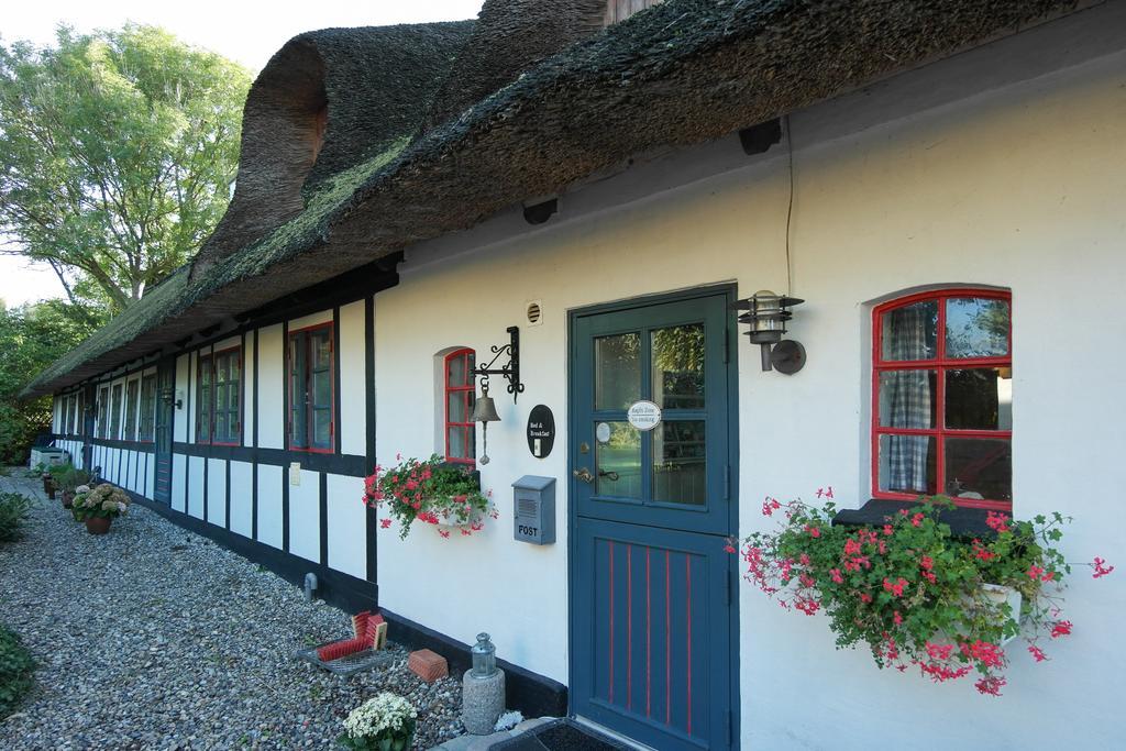 Nabolos Rooms Bovense Buitenkant foto